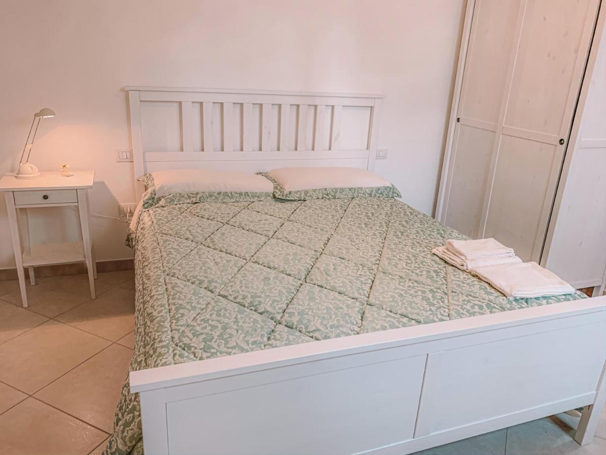 Appartement Trilocale In Centro A Otrante Extérieur photo